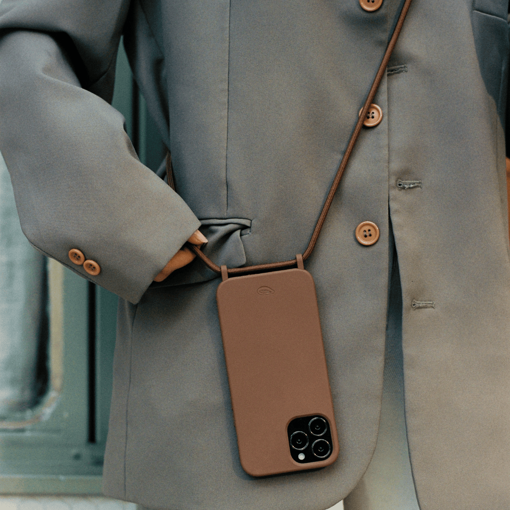 Capinha com Cordinha - Odara | Mocha Mousse - Cases Papaya