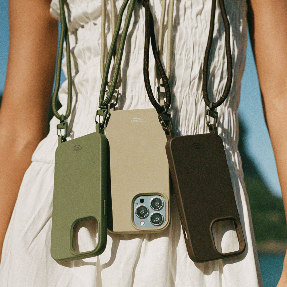 Capa celular com Cordão - Nora | Verde Musgo - Cases Papaya