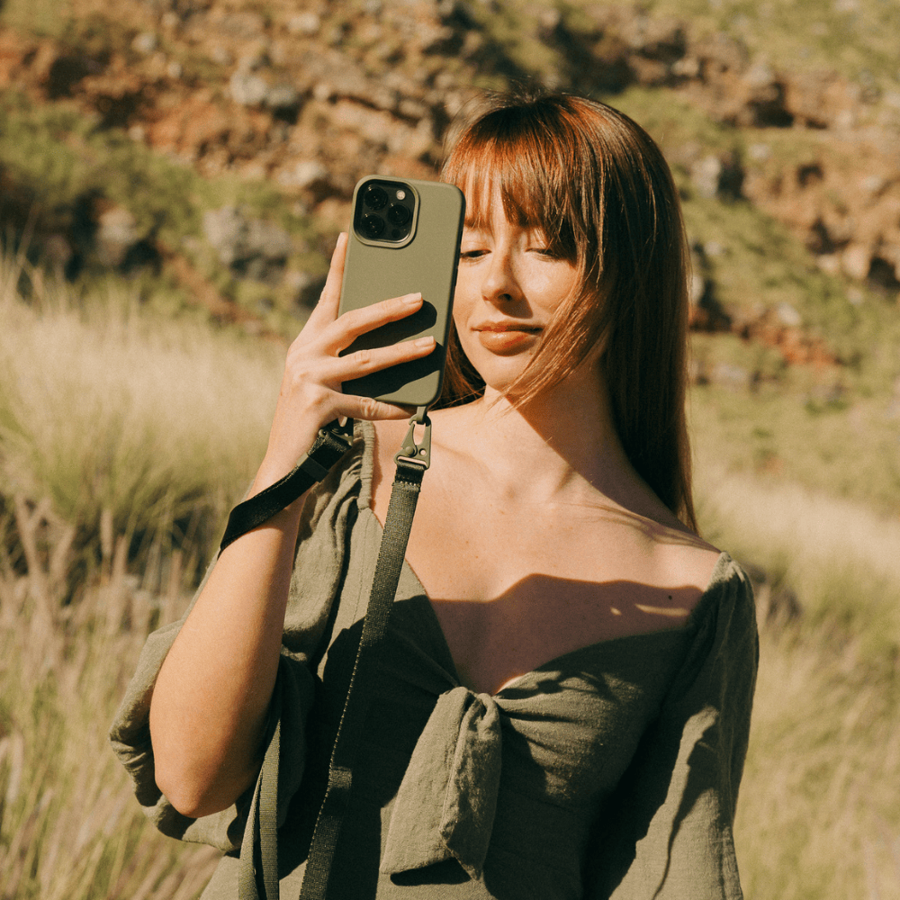 Capinha com Alça - Aurora | Verde Musgo - Cases Papaya